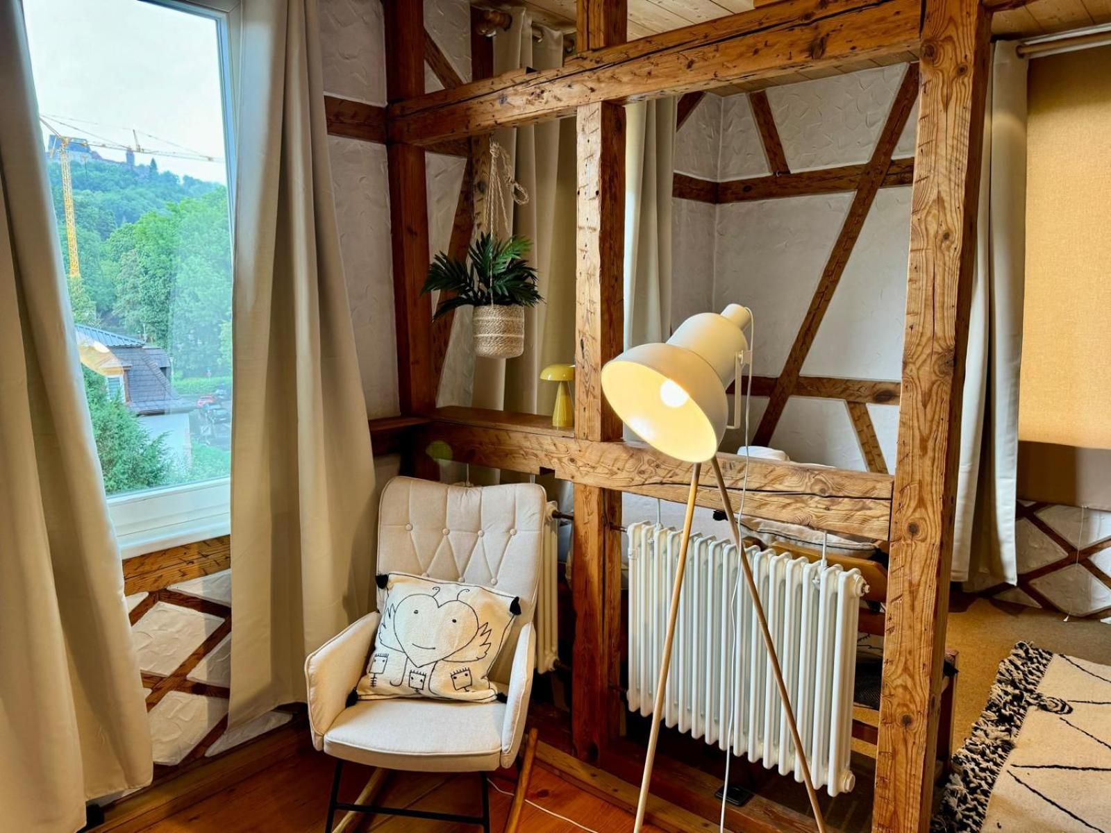 Leopold'S Apartments Mit Garten Und Vesteblick Mitten In Coburg Bagian luar foto
