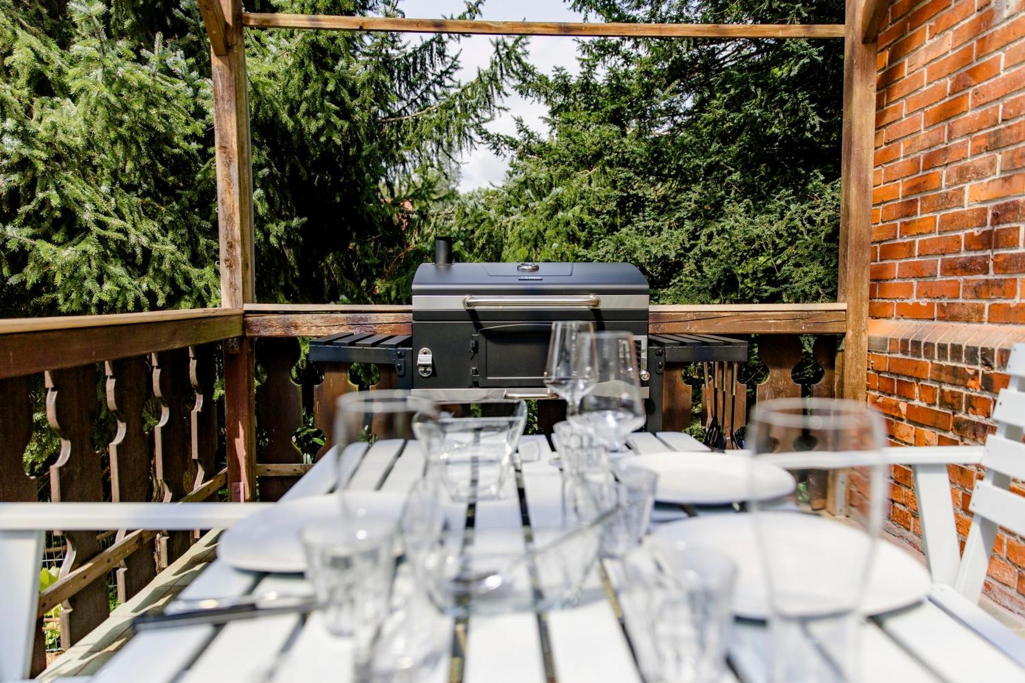 Leopold'S Apartments Mit Garten Und Vesteblick Mitten In Coburg Bagian luar foto